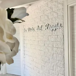 https://la-vista-del-poggio.hotelitalianriviera.com